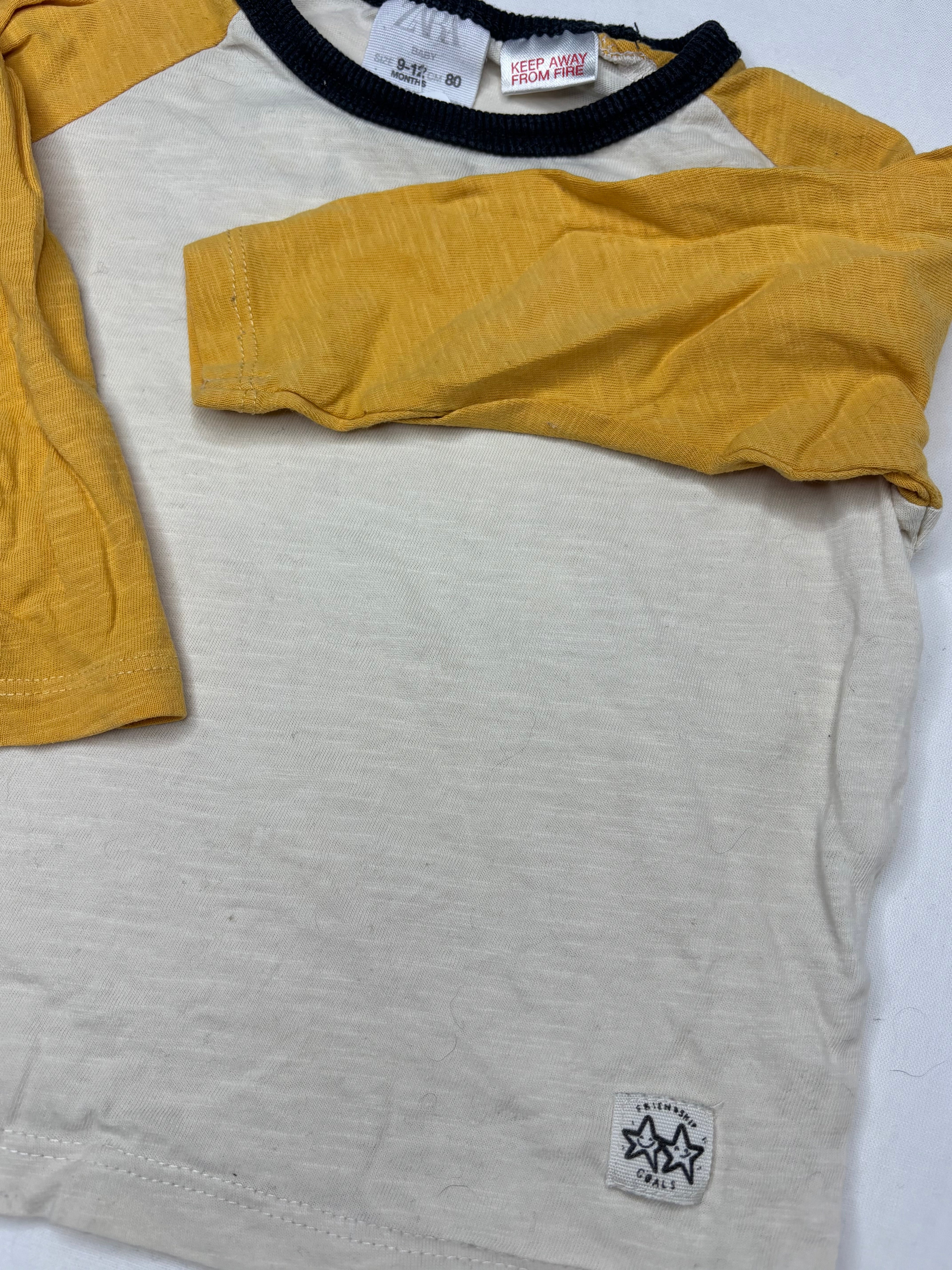 Pullover Yellow