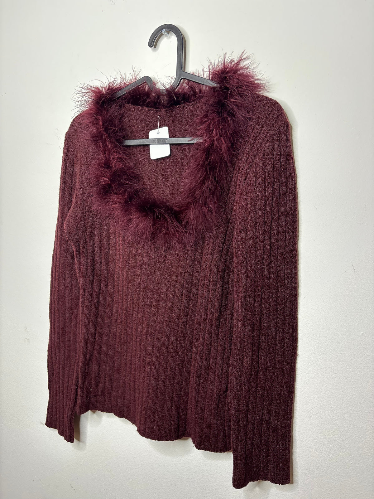 Pullover Feathers