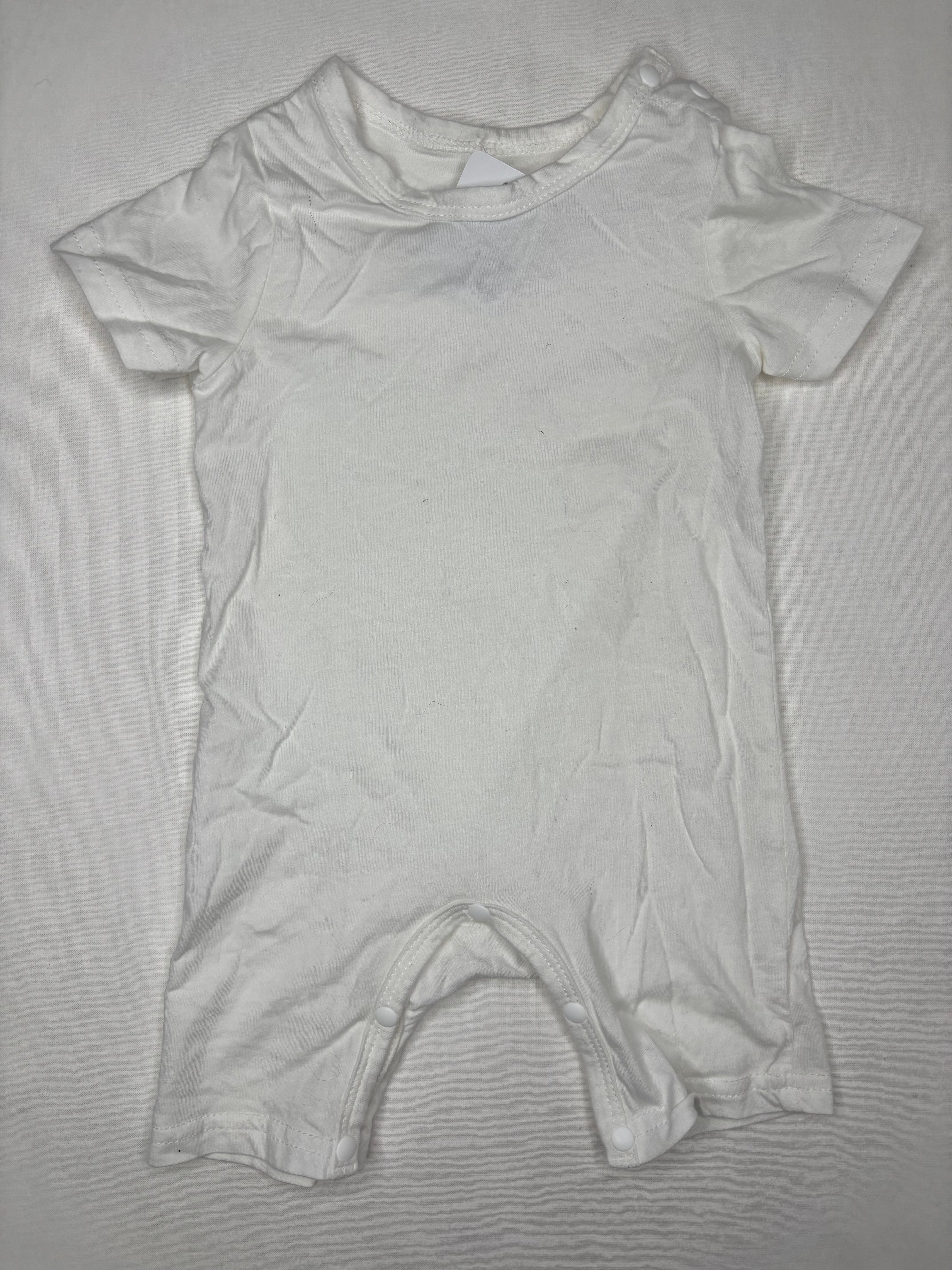 Tutina White