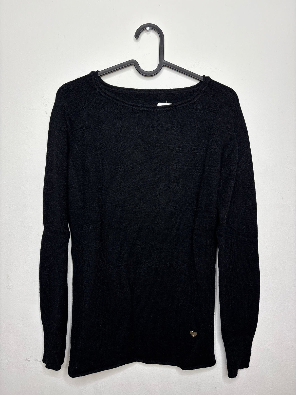 Pullover Heart
