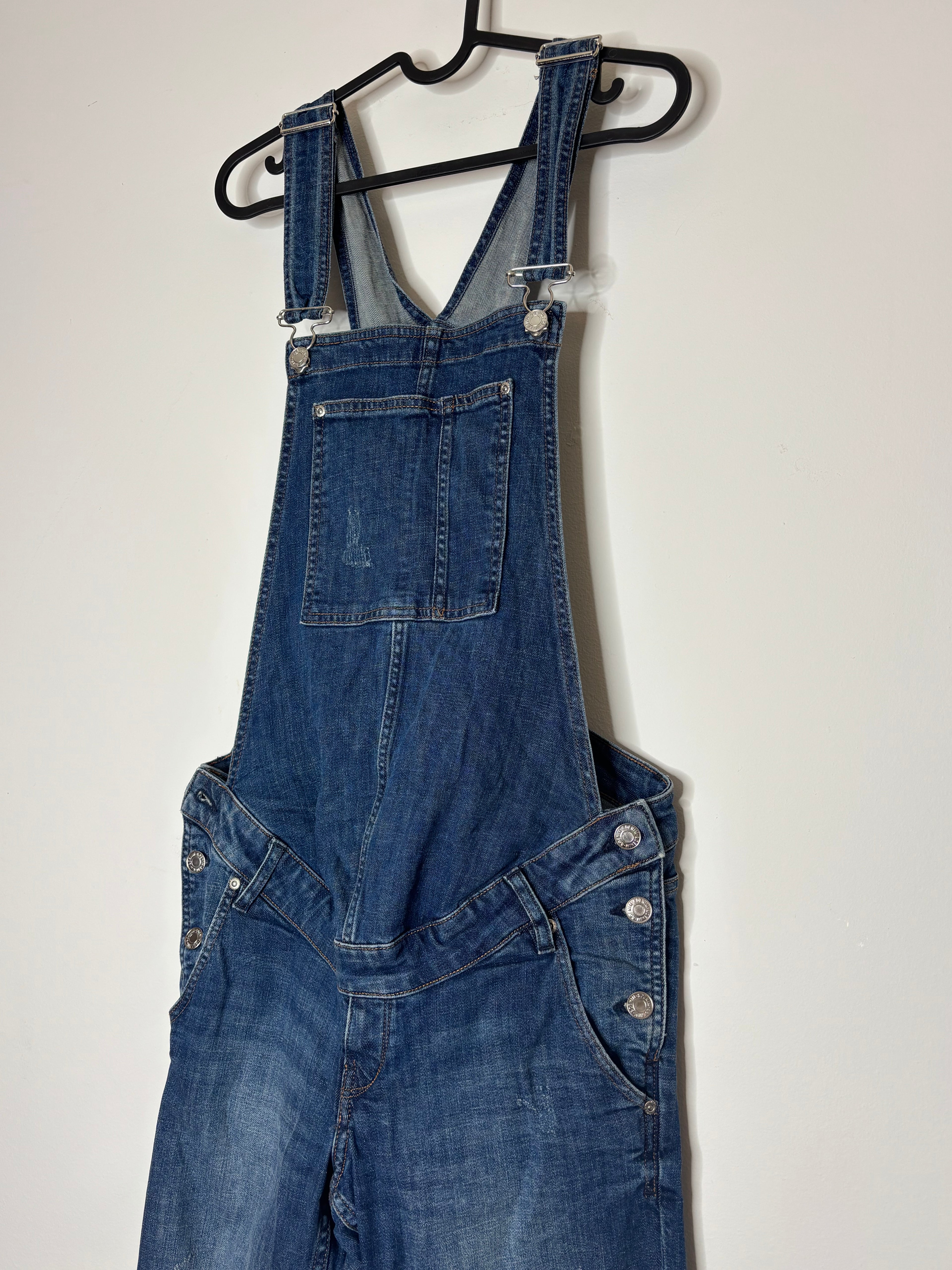 Overall Mom
