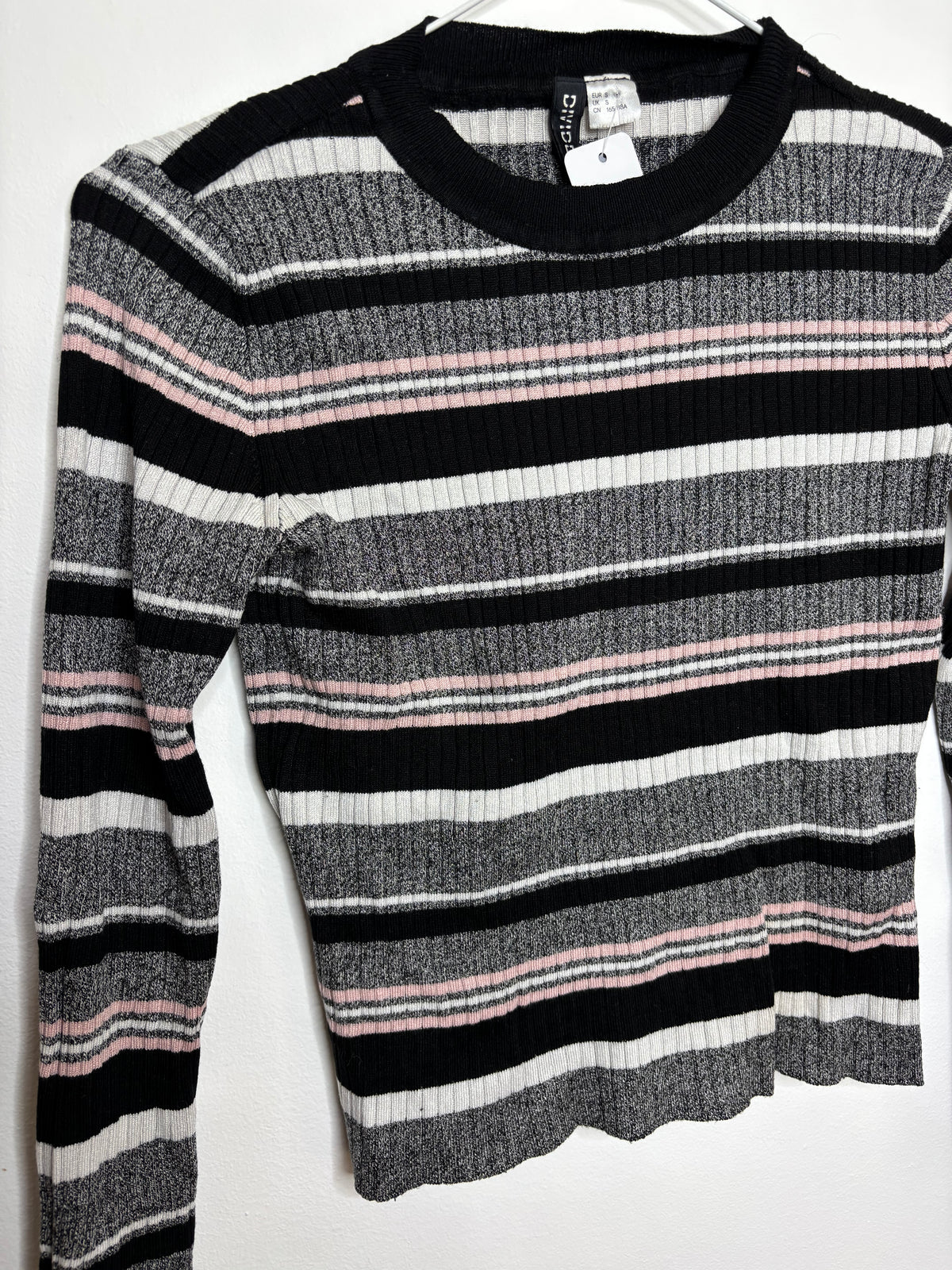 Pullover Stripes