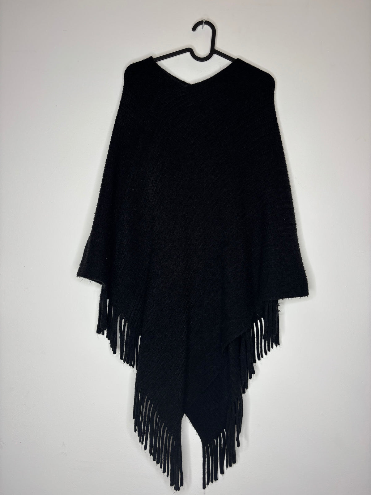 Poncho Black