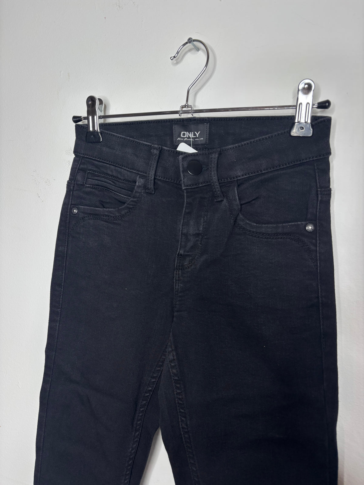 Jeans Only