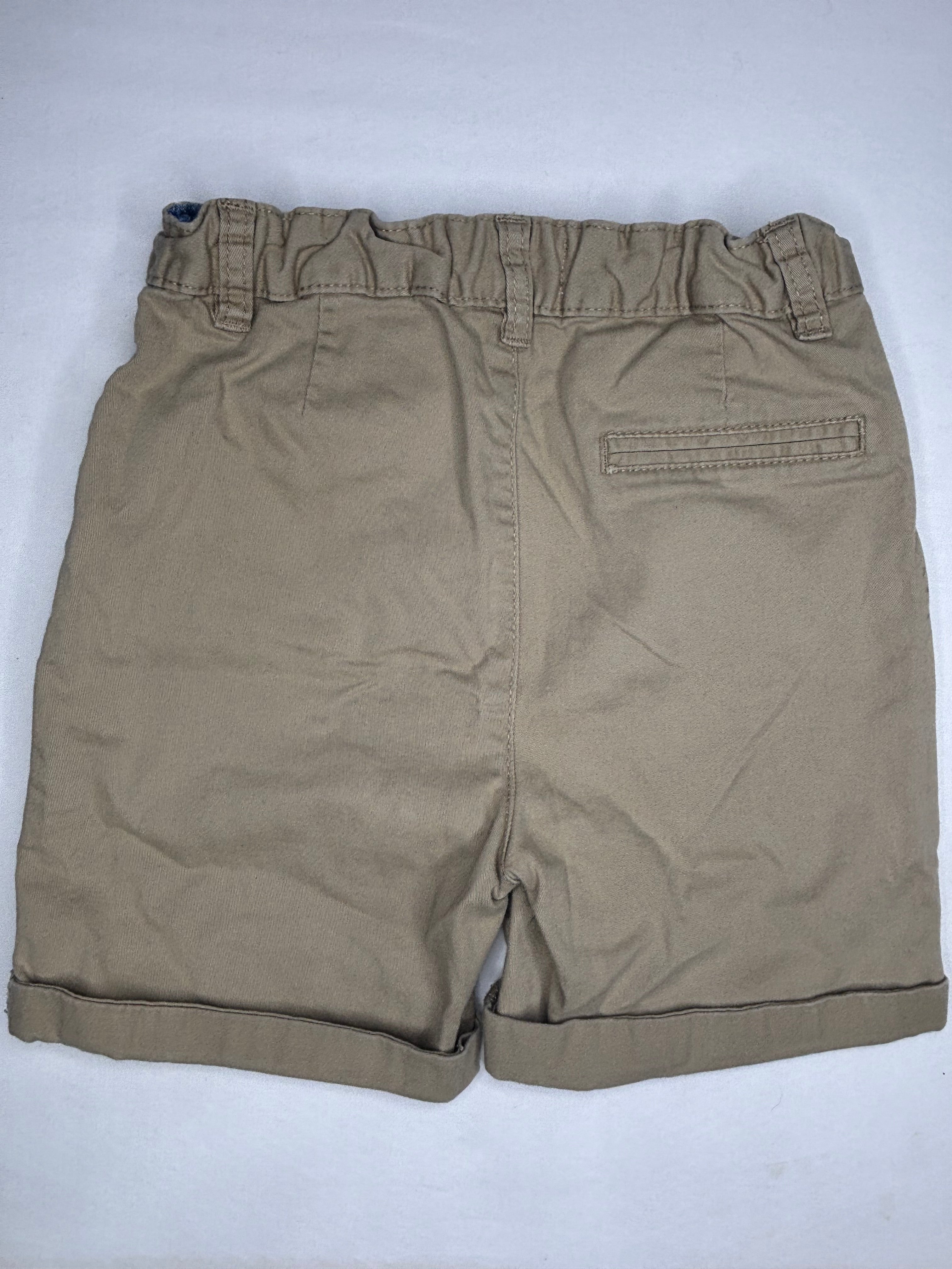 Shorts Kaki