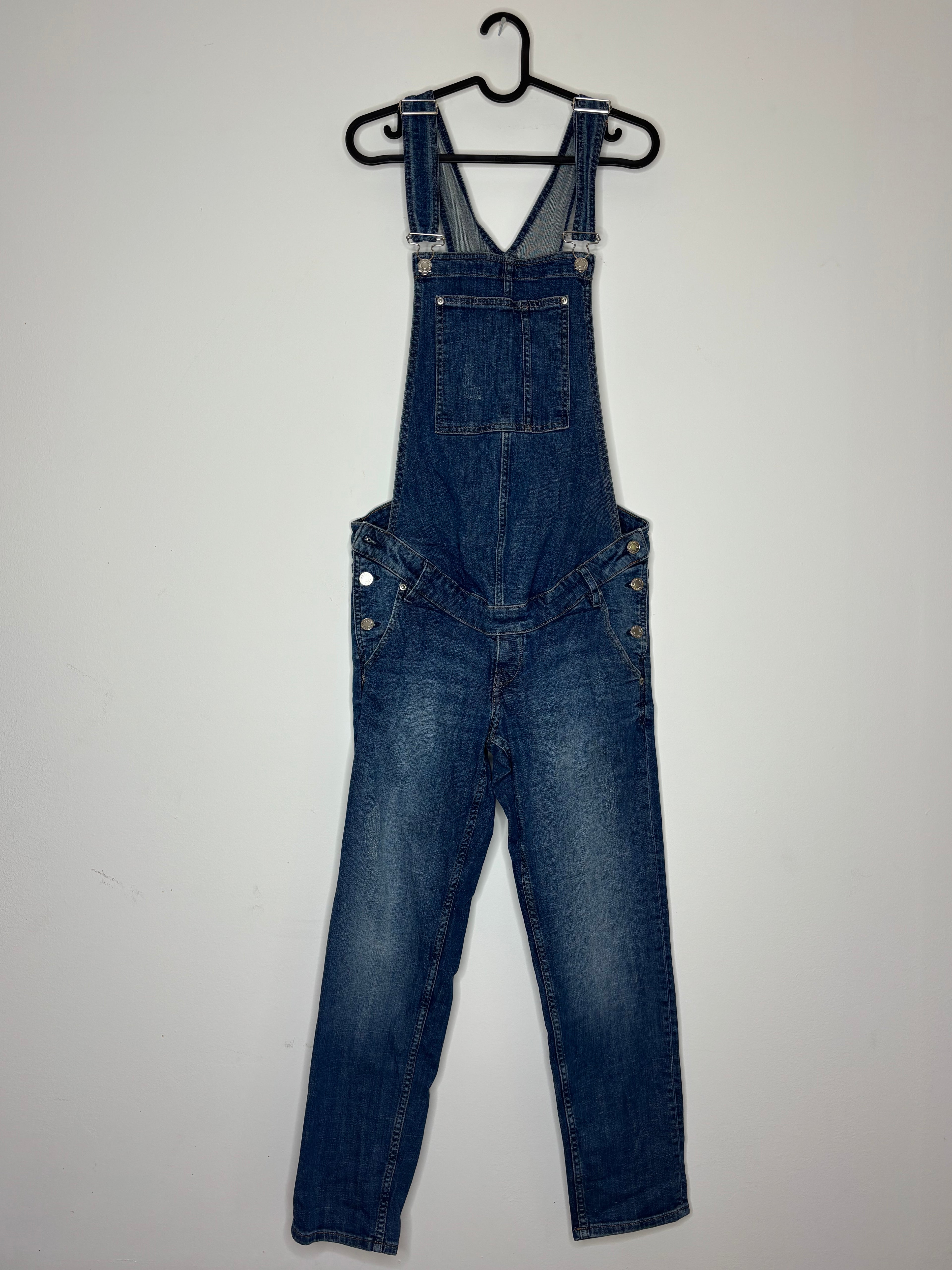 Overall Mom